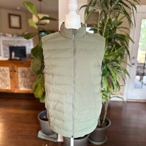 Lululemon Athletica Sage Green Puffer Vest